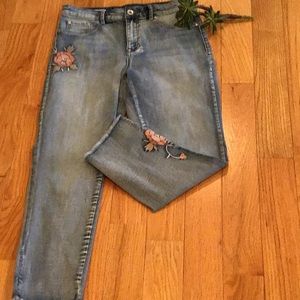 🌷Tribal “girlfriend jean NWT SOLD